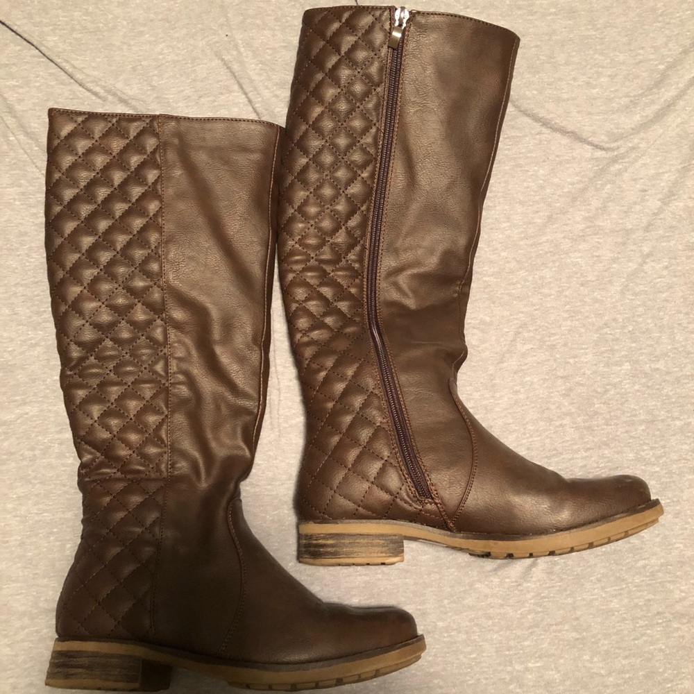 Brown Riding Boots - Picture 2 of 4